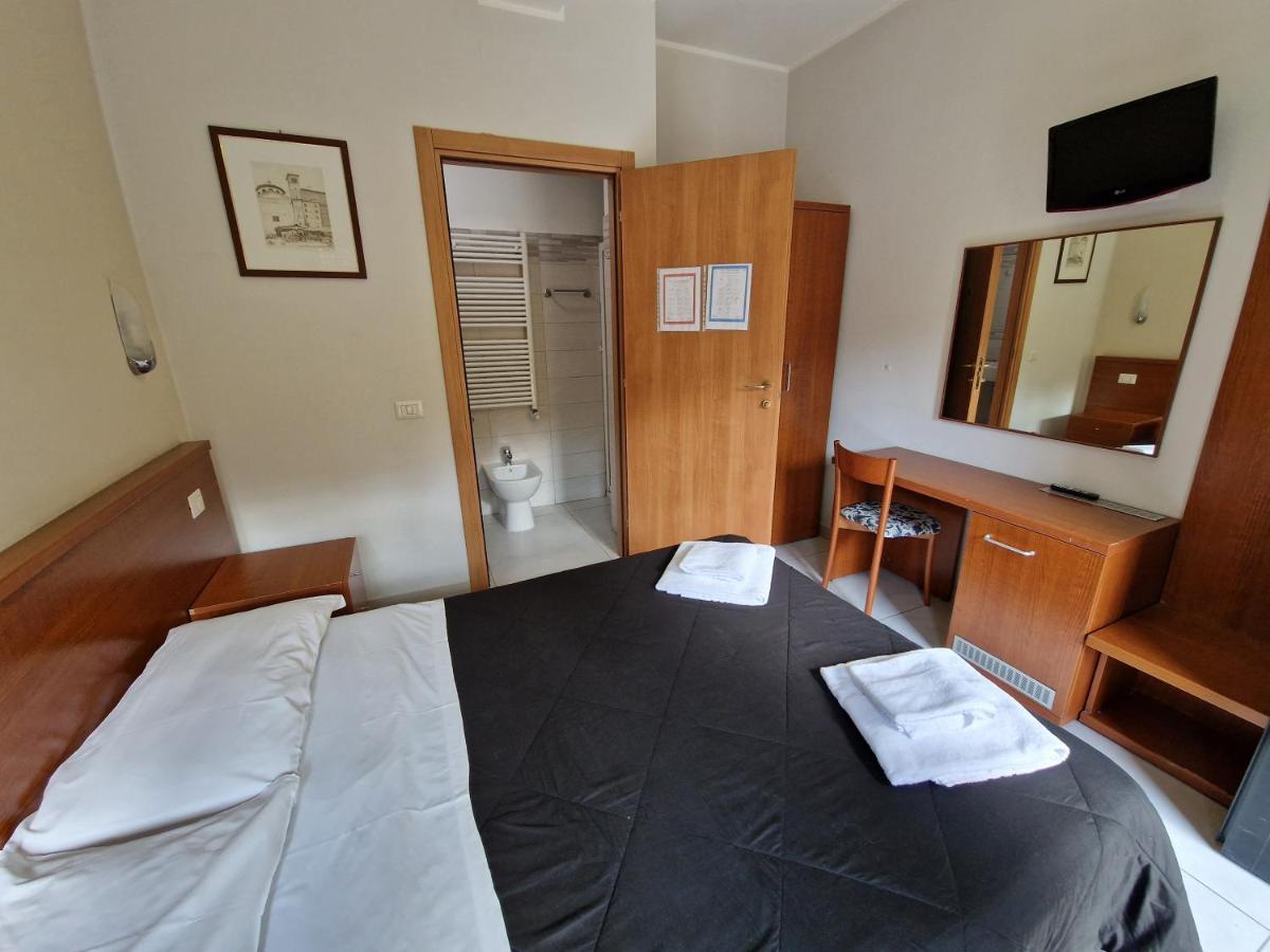 Hotel Bonola Milán Exteriér fotografie