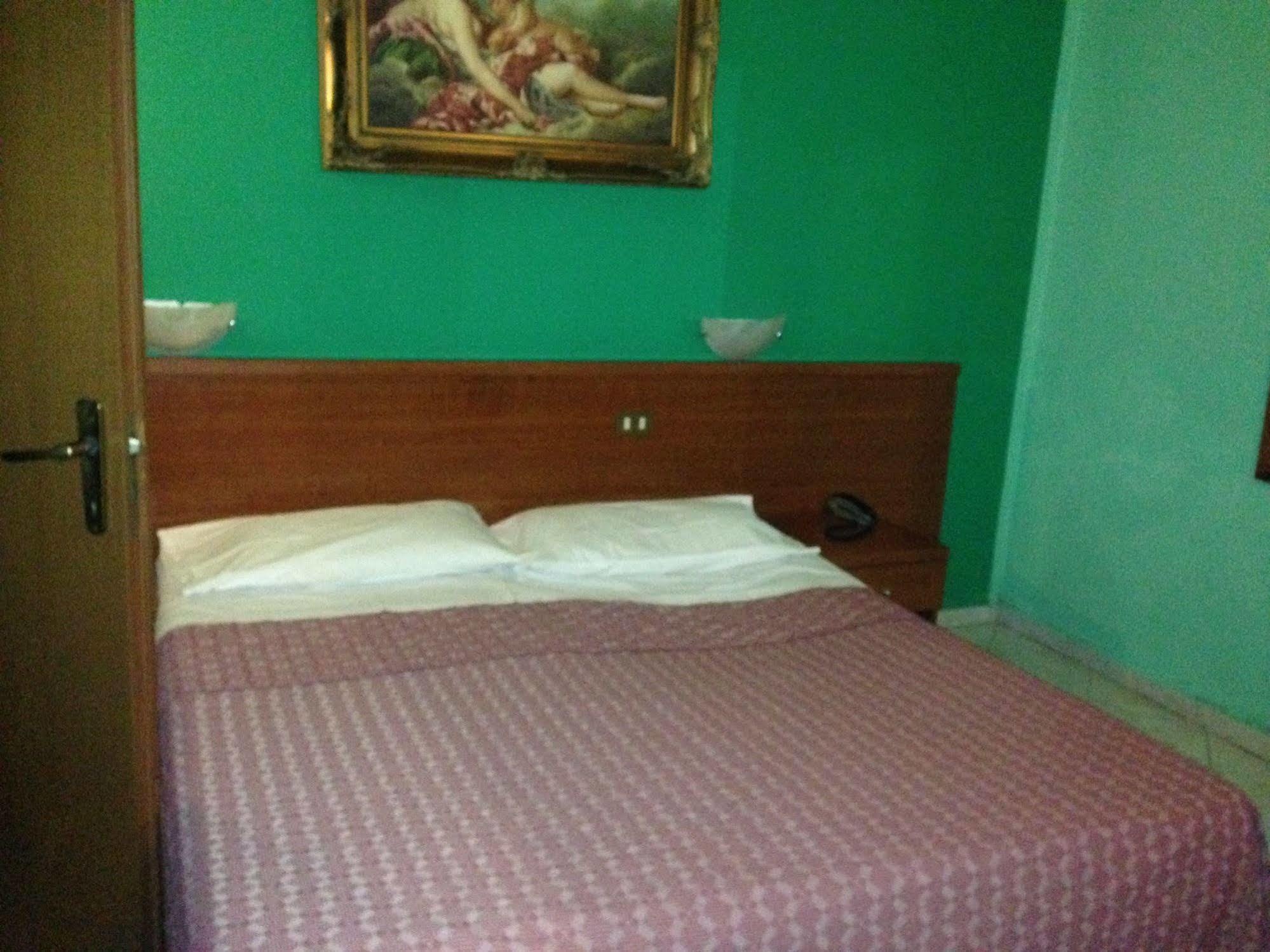 Hotel Bonola Milán Exteriér fotografie